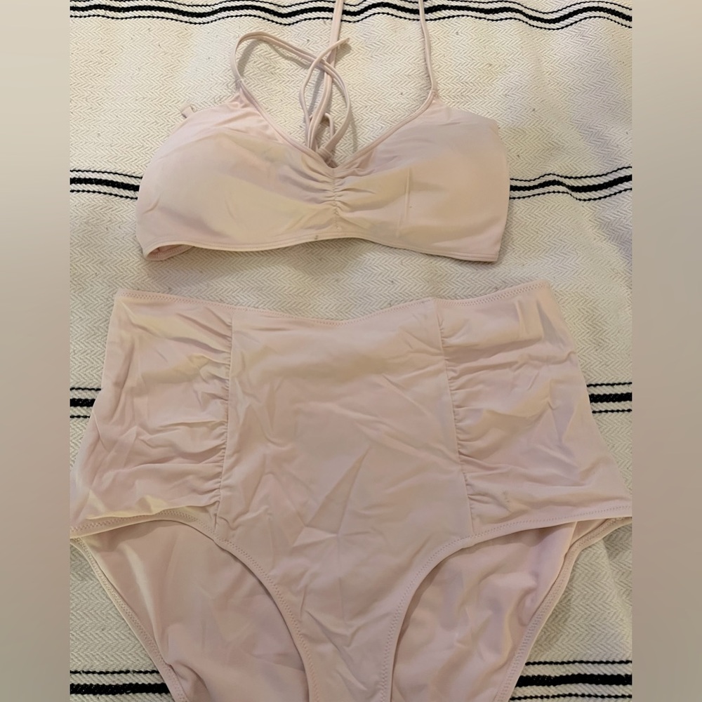 Light pink 2 piece aerie swim!